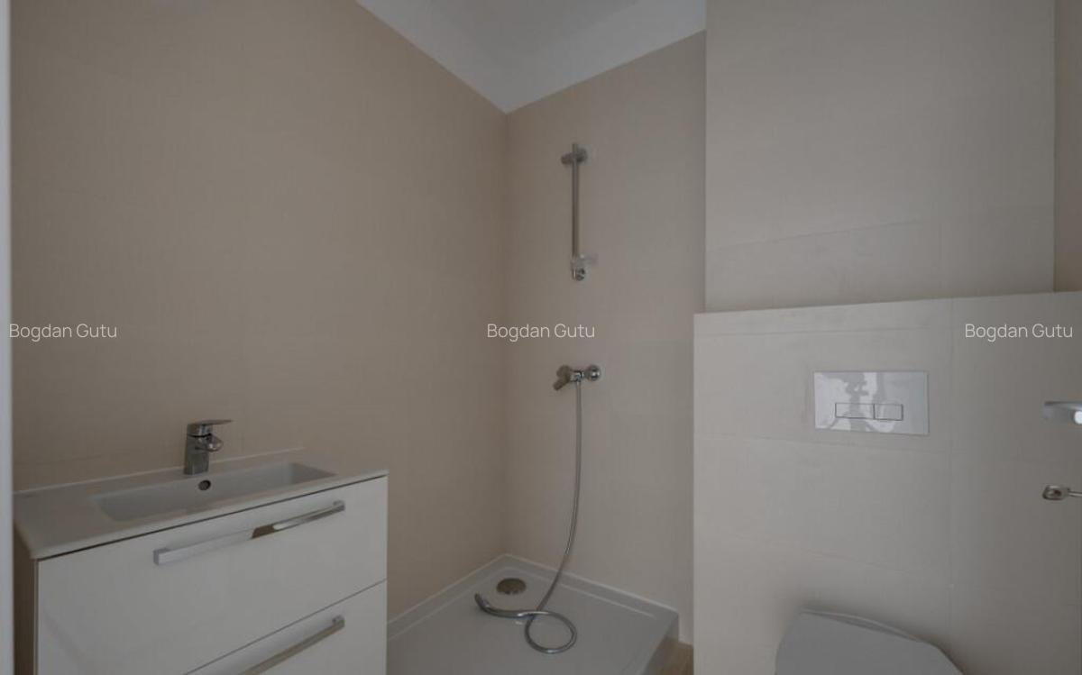 APARTAMENT CU TERASA GENEROASA SI VEDERE UNICA CATRE LAC - 10
