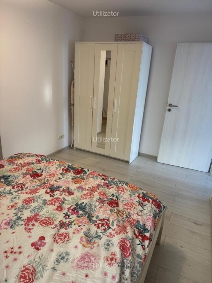 Propietar închiriez apartament 3 camere - 2