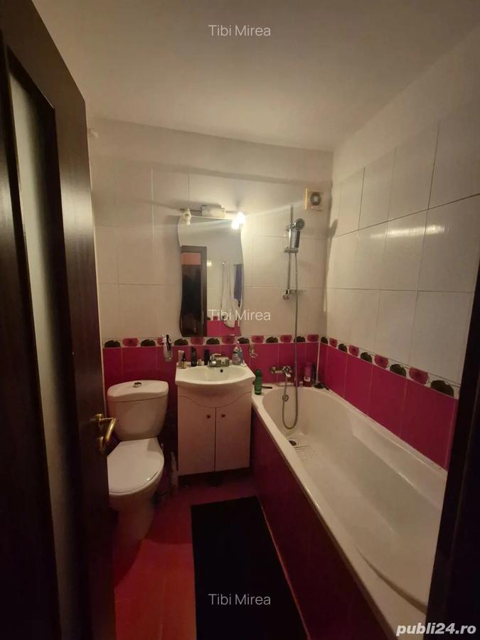 Inchiriez apartament cu o camera in Circumvala?iunii - 4