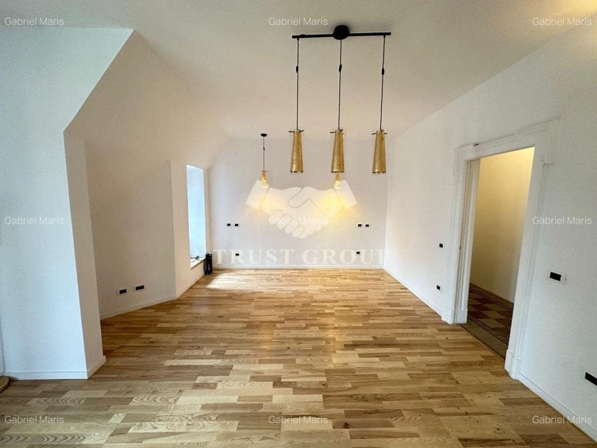 Apartament cu 4 camere decomandat în Romană - 3