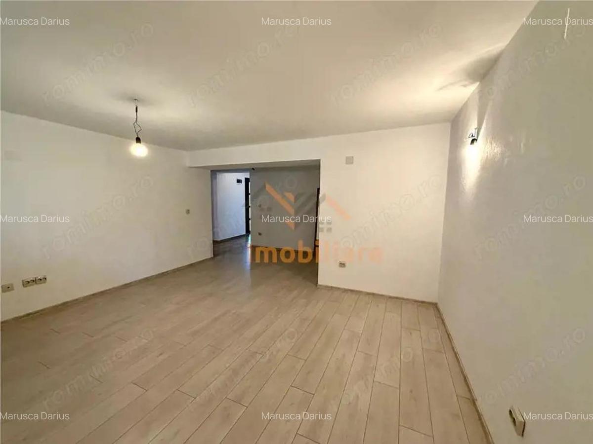 CASA PLAN PARTER | TEREN 1440 MP | ZONA LES - 5