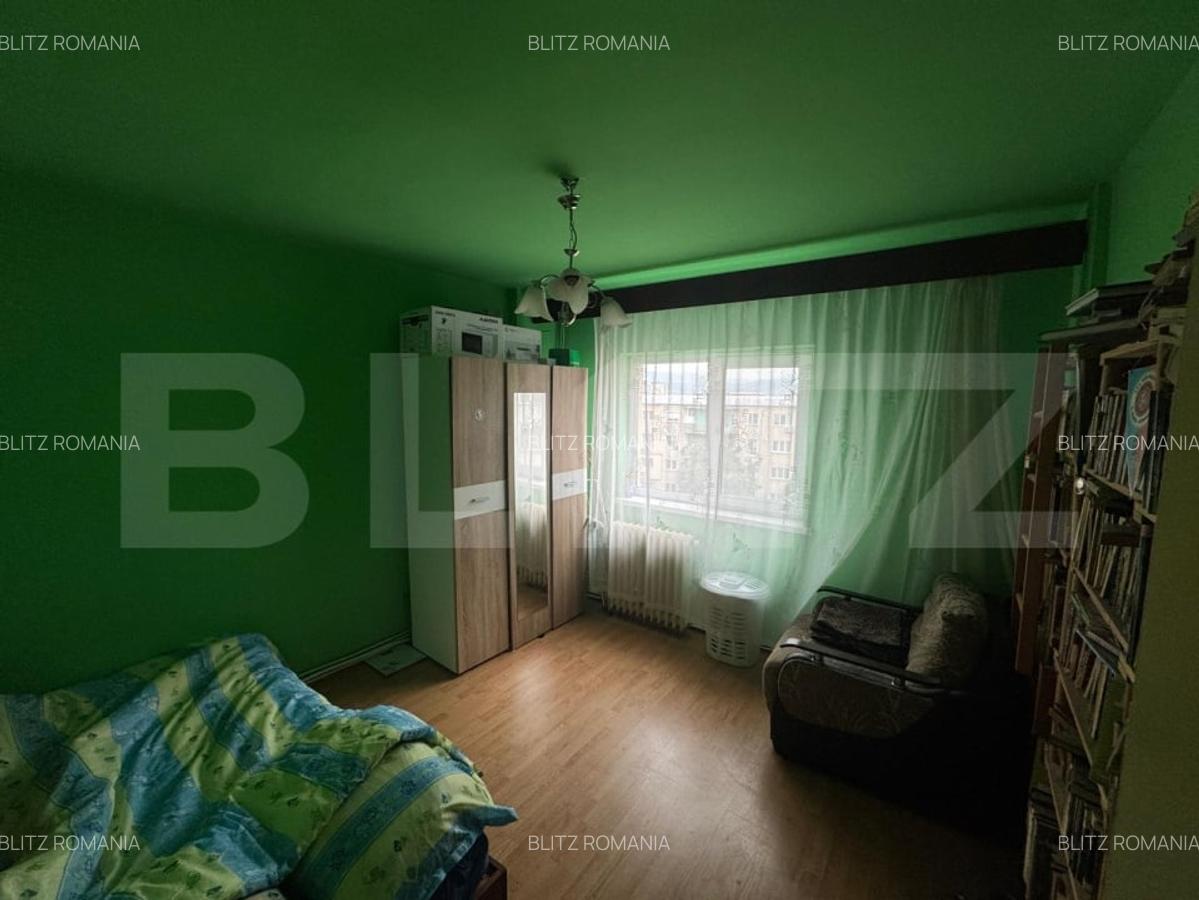 Apartament 3 camere, decomandat, 66 mp - Deva, Decebal - 2
