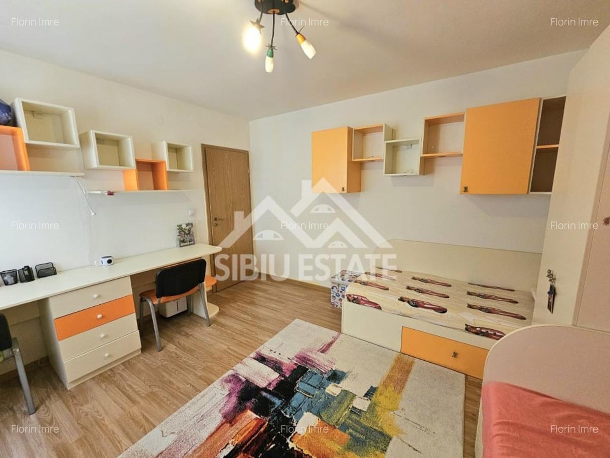 Apartament 3 camere, la vila in Selimbar - 13