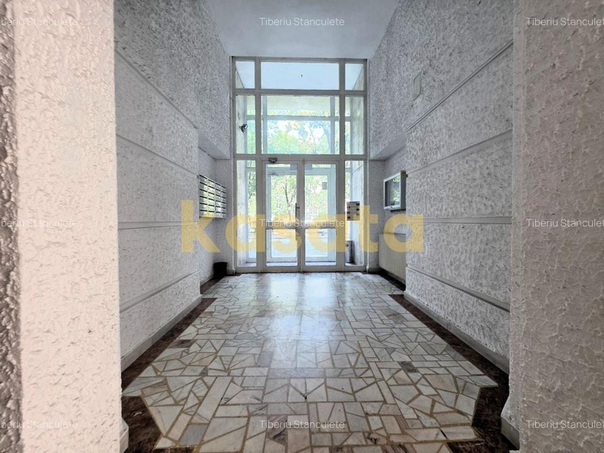 Apartament 3 camere, 81 mp, renovat 2019 - spațios, luminos - 15