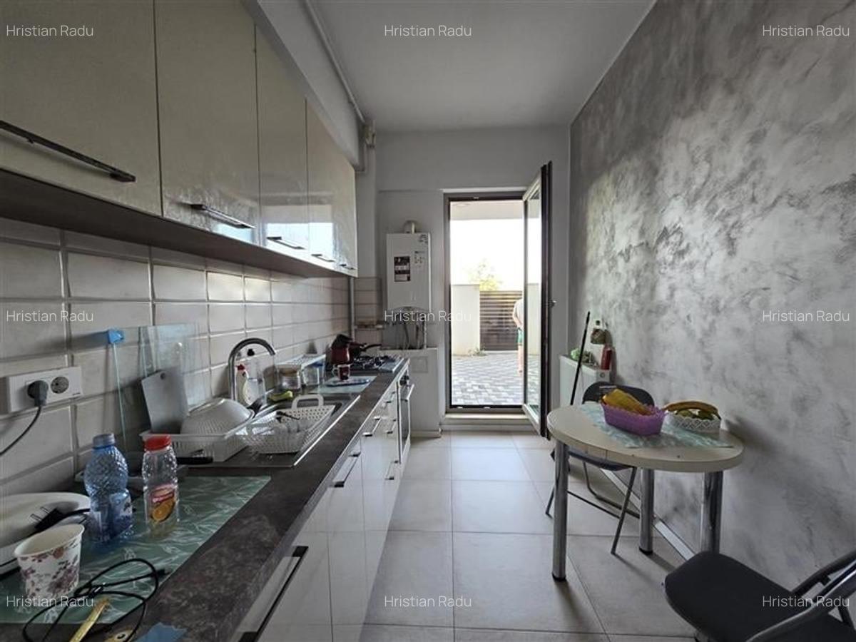 Apartament cu 3 camere semidecomandat în Bucureștii Noi - 19