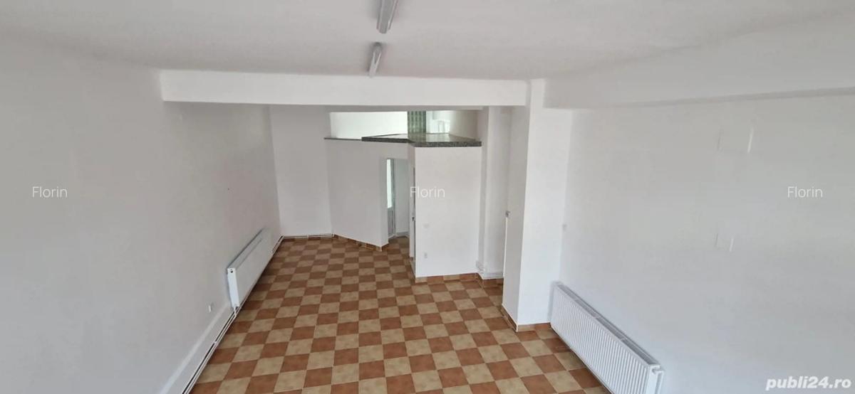 Inchiriez spatiu comercial sau birouri - 9