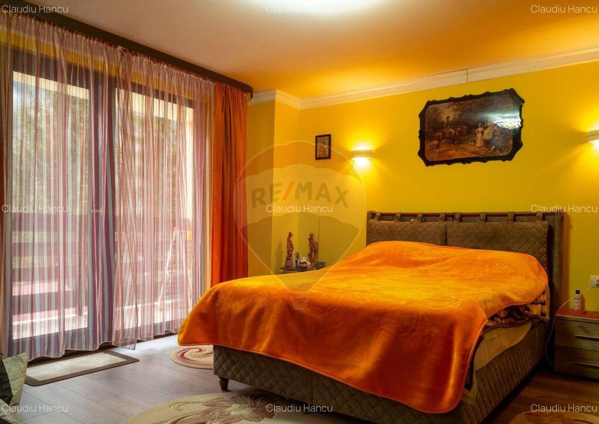 Complex pentru cazare in Busteni in zona Valea Alba - 2