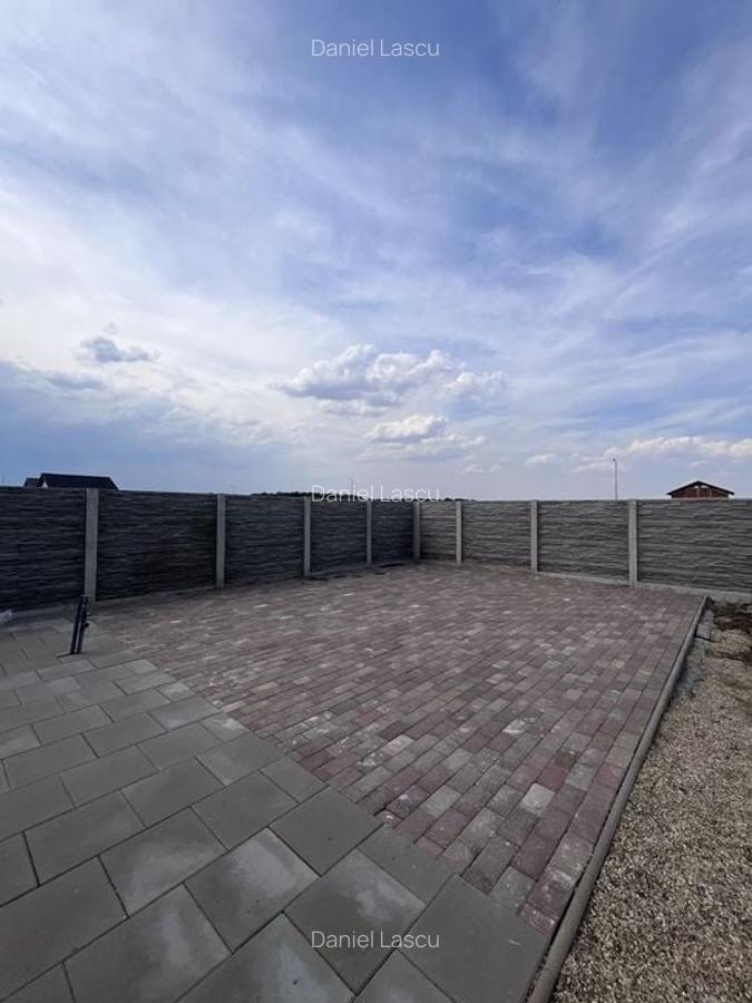 COMISION 0 | Teren intravilan | 745 mp | Mosnita Veche - 2