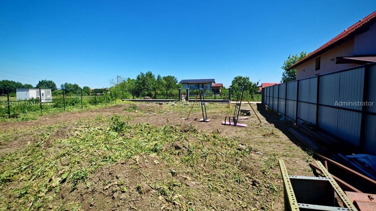 Teren intravilan Stupini - Plugarilor 536 mp,toate utilitatile,gard. - 2