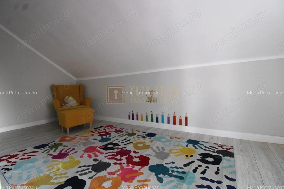 Curte, 4 apartamente, 8 camere, perfecta pt activita?i educa?ionale-Dumbravita - 20