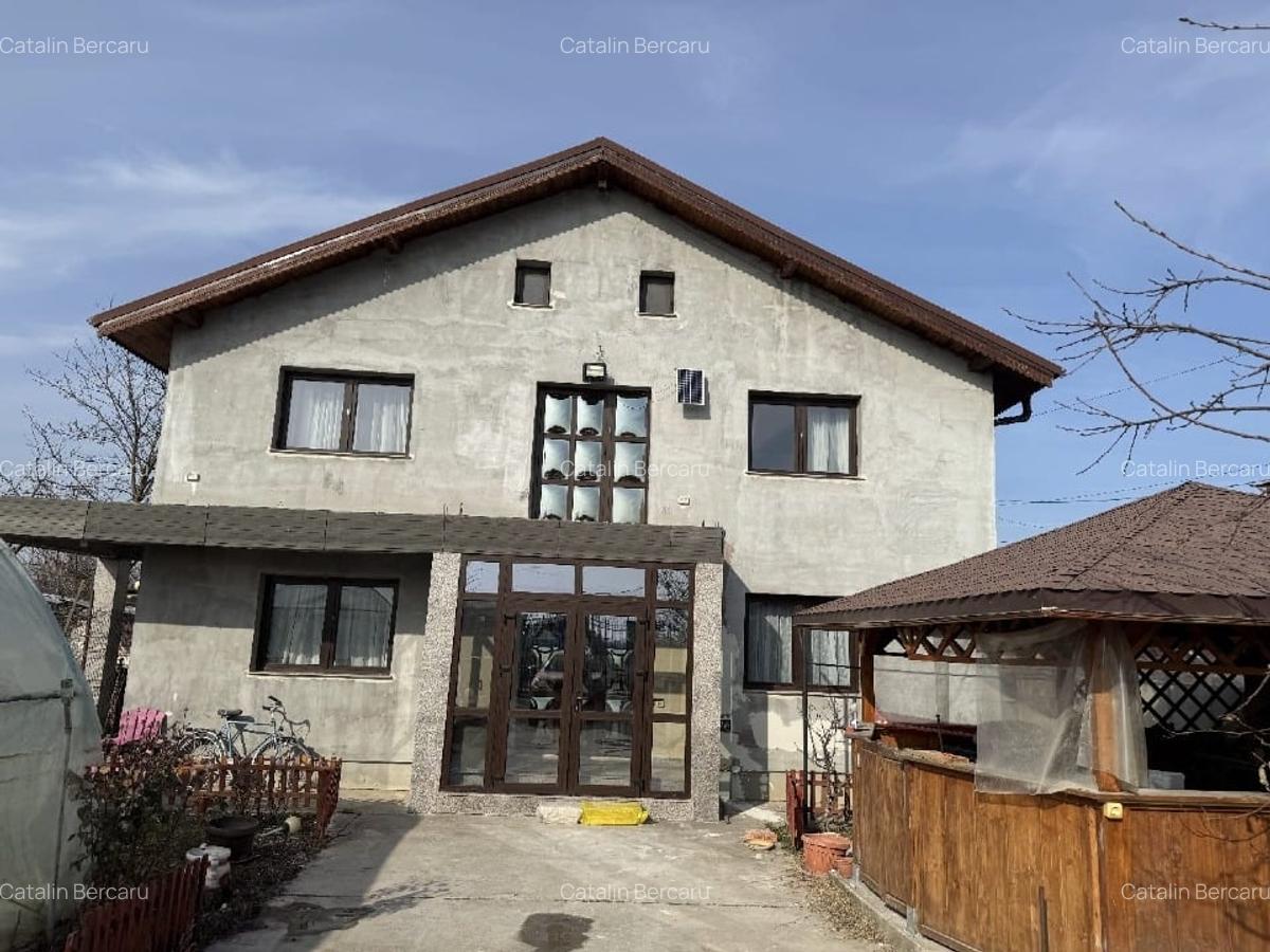 CASA P+1 SUPRAFATA CONSTRUITA 240 MP UTIL  Distribuie  170 000 € 708 €/m² - 5