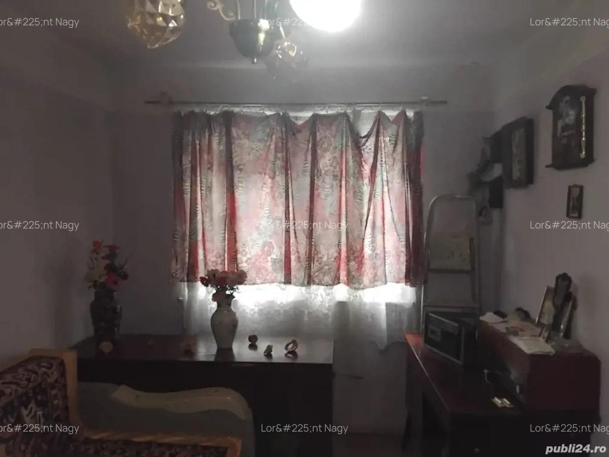 Vand apartament 3 camere zona micro 3 Turda - 1