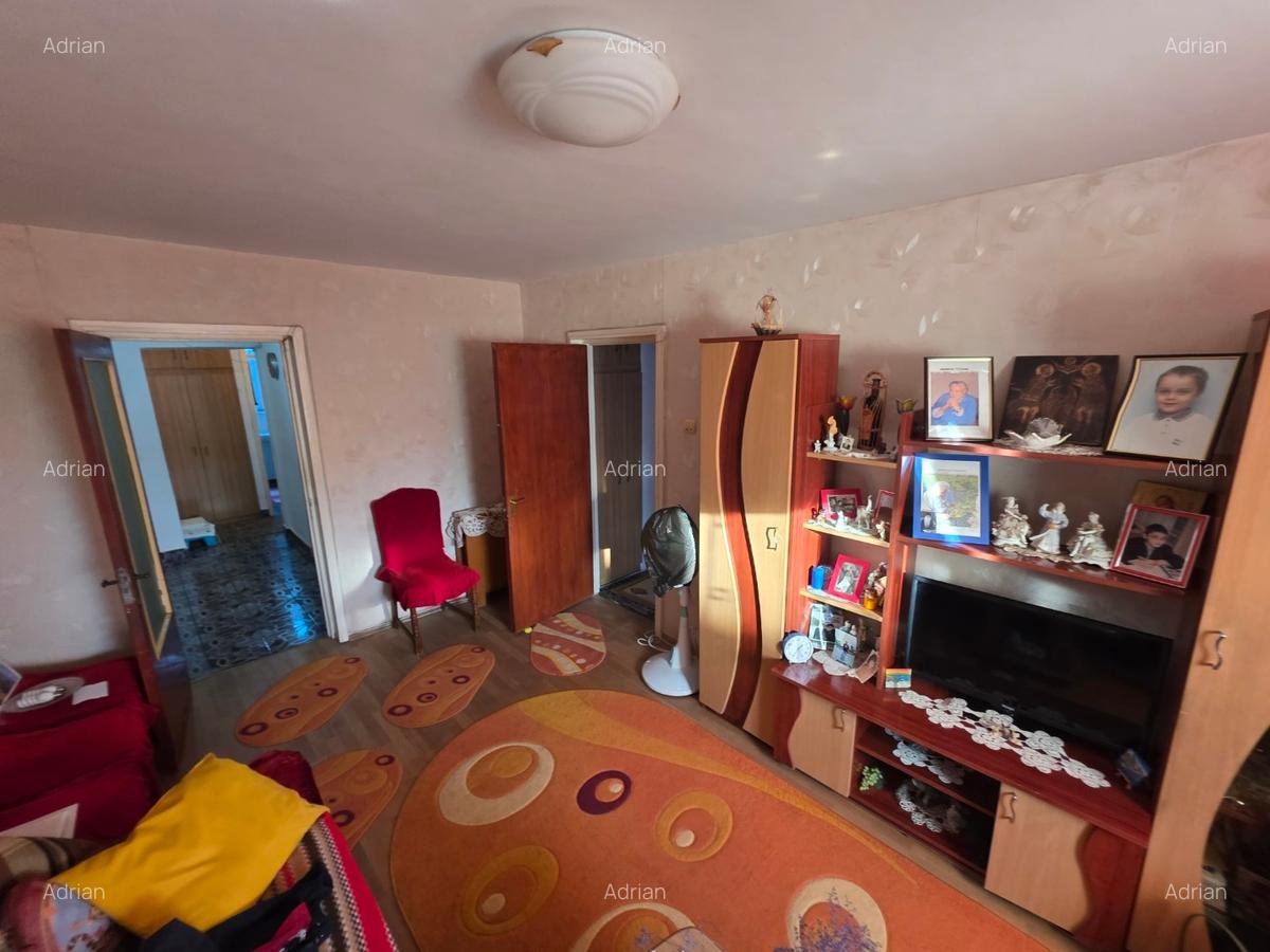 1 Decembrie 1918, 15 minute metrou, Auchan, bloc 1980, 2 gr sanitare, - 8