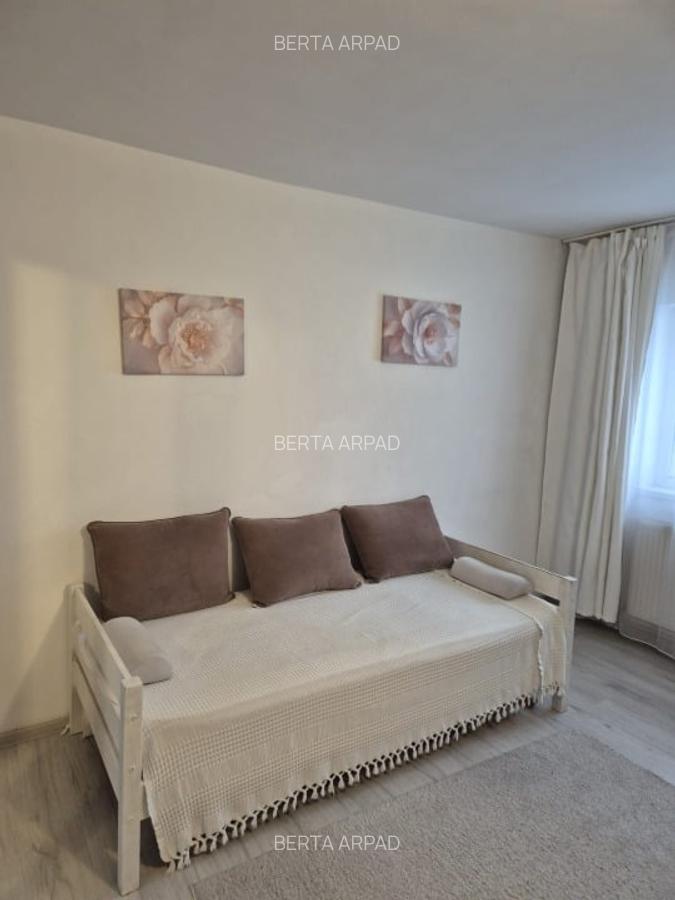 Vând apartament cu 3 camere in Timișoara lângă Iulius Mall - 1 Vând apartament cu 3 camere in Timișoara lângă Iulius Mall - 1