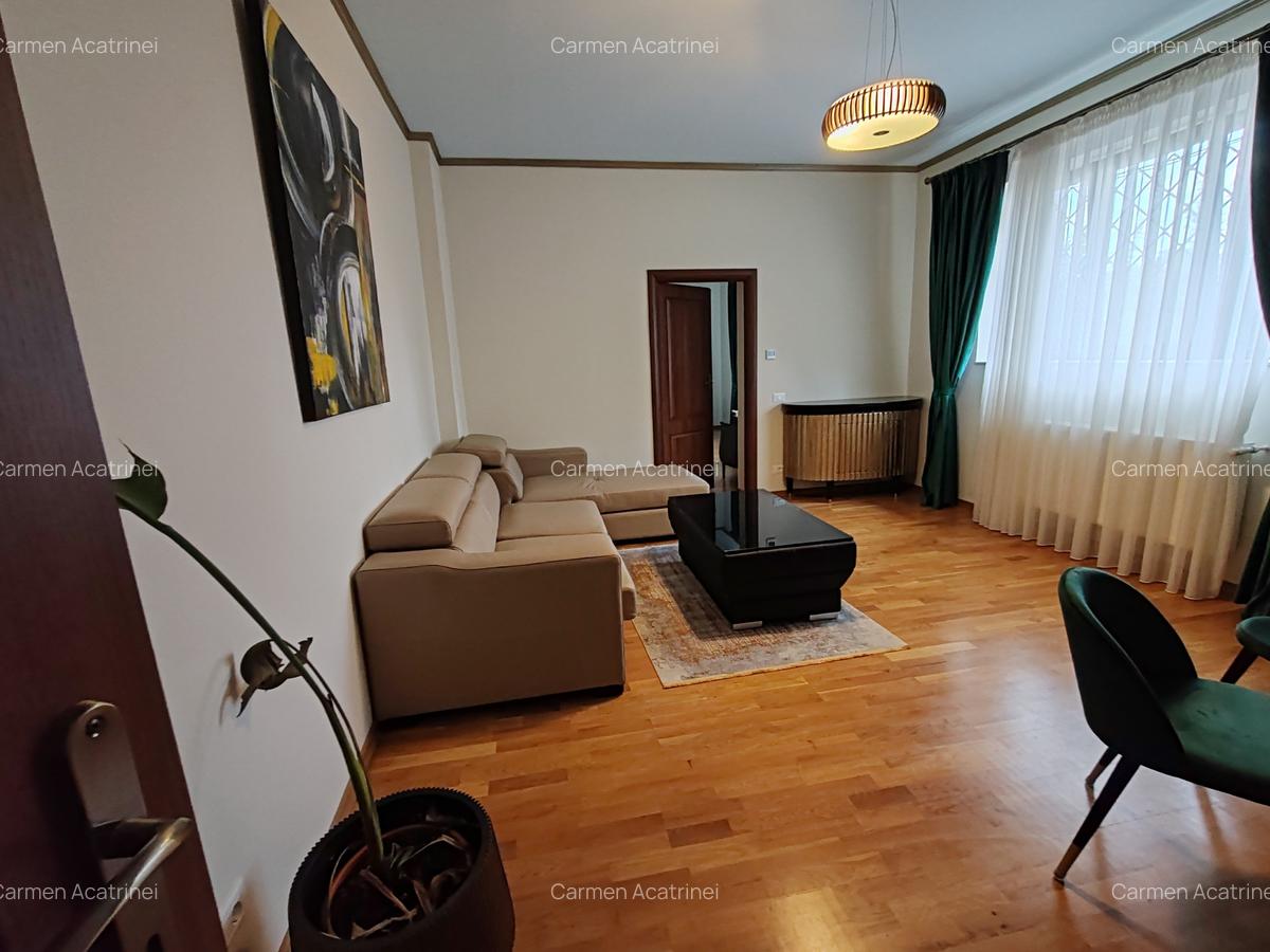 Apartament cu 2 camere semidecomandat, mobilat în Central - 2