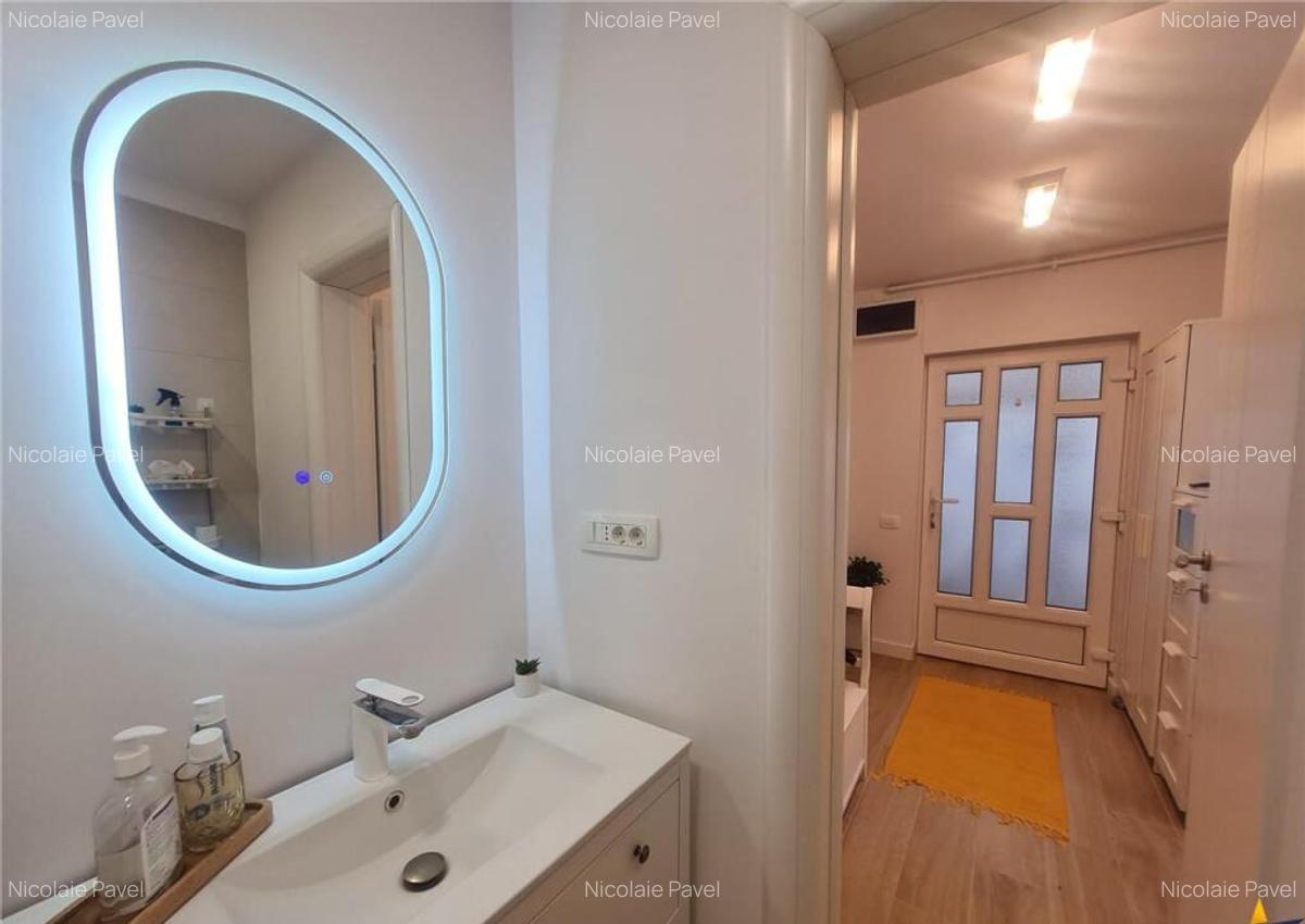 Casa, pe locatie centrala, imbinare apreciabila intre tradit - 6