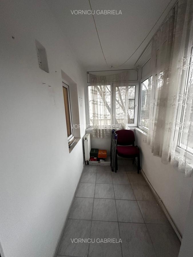 Apartament 1 camera, etaj 1/4, zona Podu de Fier - 4