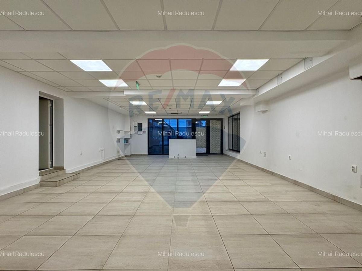 Spatiu comercial de inchiriat - 122 mp - Tractorul, Str. Stefan Baciu! - 2