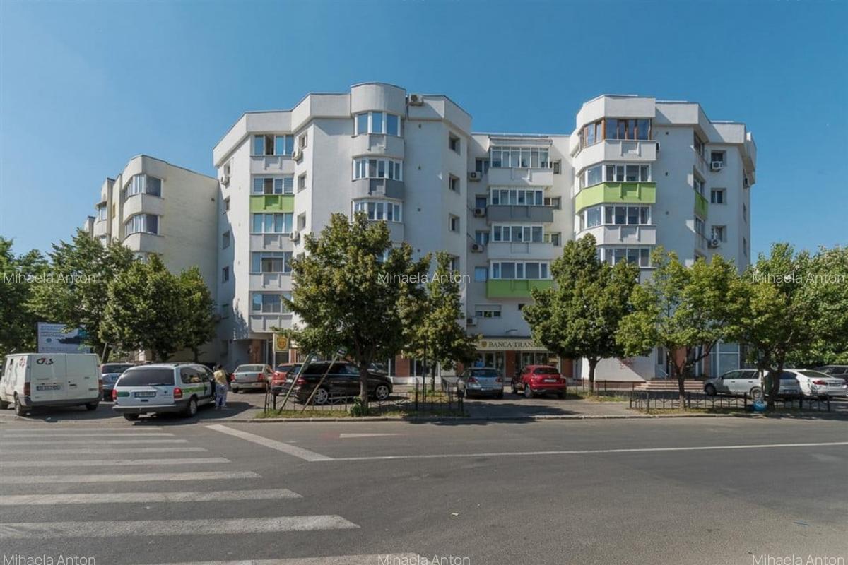 Aviatiei, Crystal Palace, Etaj 1/4, Mall Promenada, Metrou Aurel Vlaicu - 13