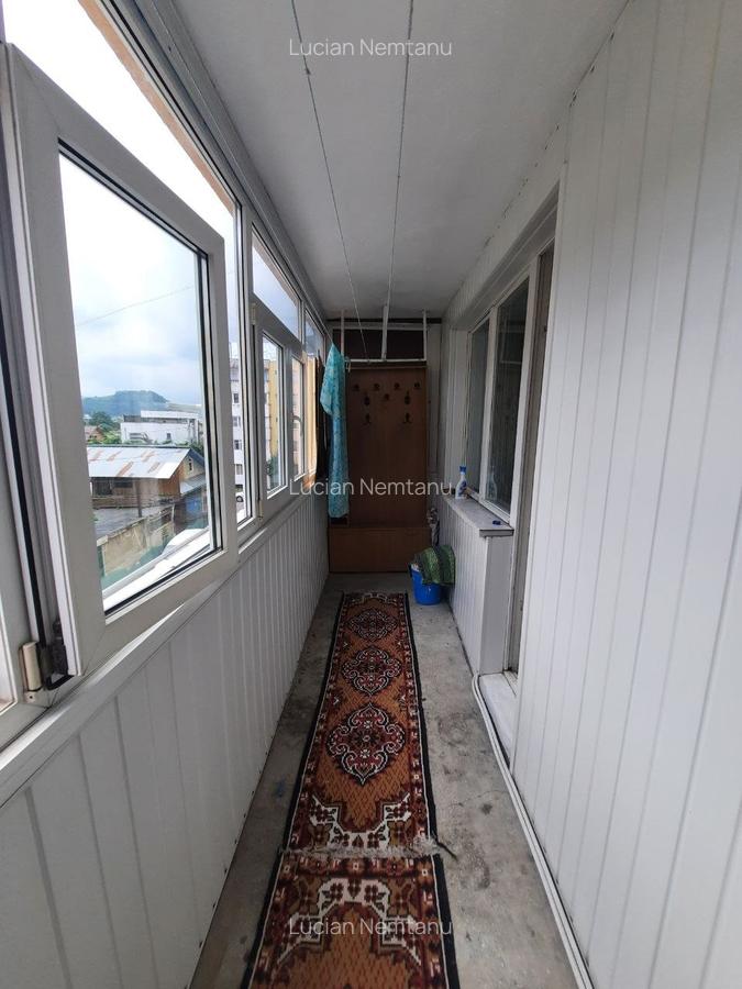 Apt  2 camere, decomandat, 56 mp, Precista, Cod 158850 - 9