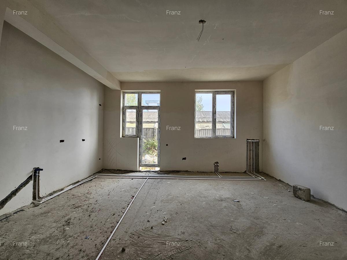 2 Camere Decomandat Bloc Nou 2025 Langa South Side Soseaua Cumpenei - 1