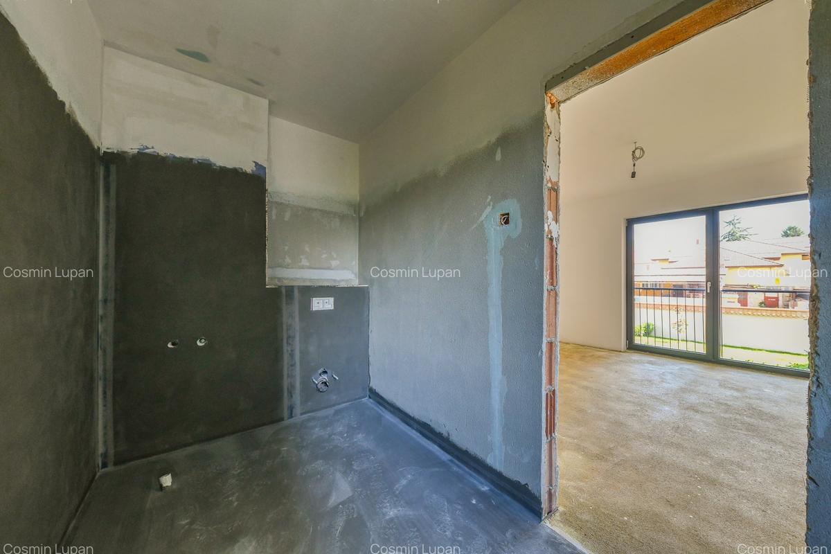 Apartament cu 3 camere | cu balcon tip logie - 12