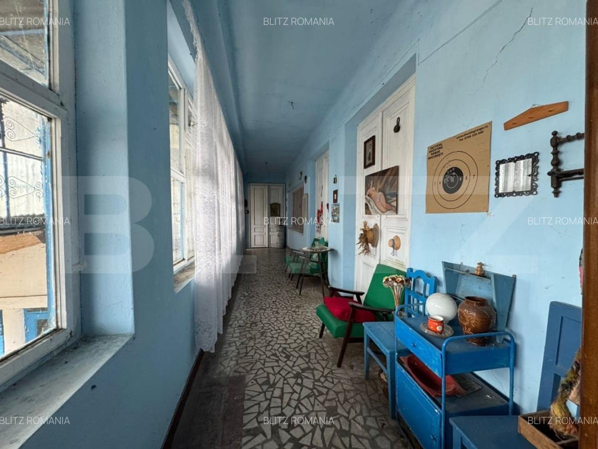 Casa cu 4 camere, 170mp si teren de 1488mp in MANERĂU - 8