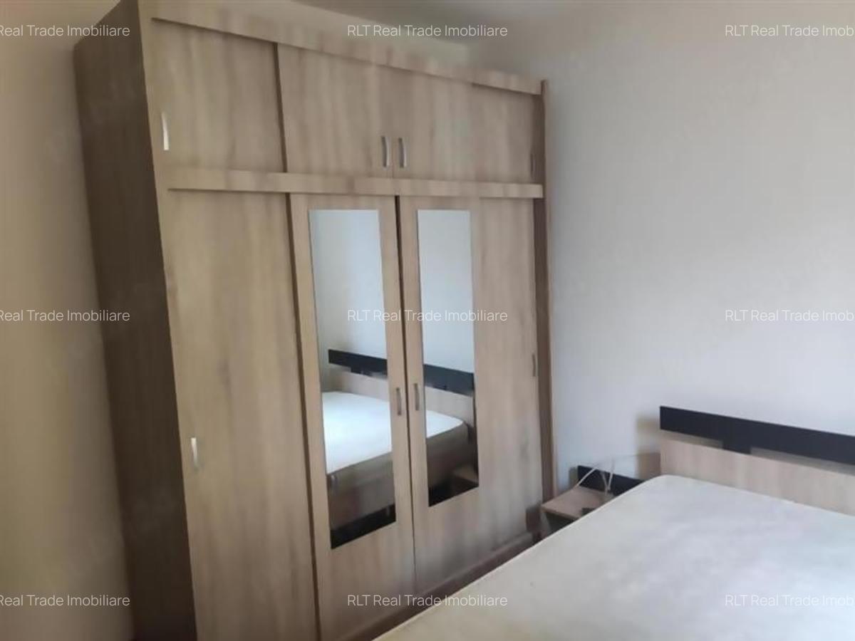 Apartament cu 2 camere semidecomandat, mobilat în Tractorul - 4