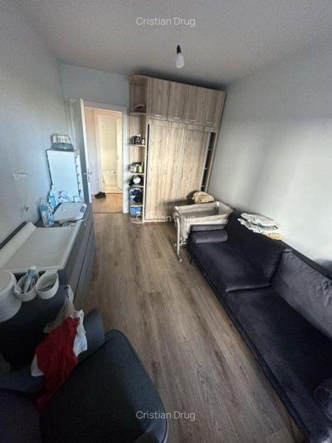 Apartament cu 3 camere decomandat în Lujerului - 2