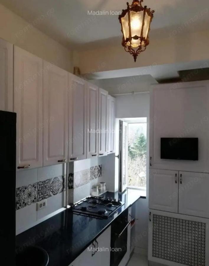 Vedere spre Palatul Cotroceni | 2 camere, mobilat-5 min metrou - 6