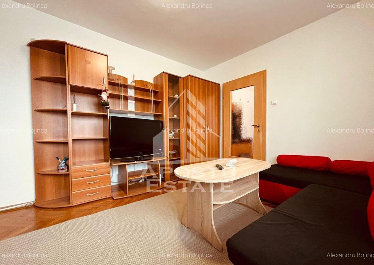 Apartament cu 3 camere, centrala proprie, zona Circumvala... - 2