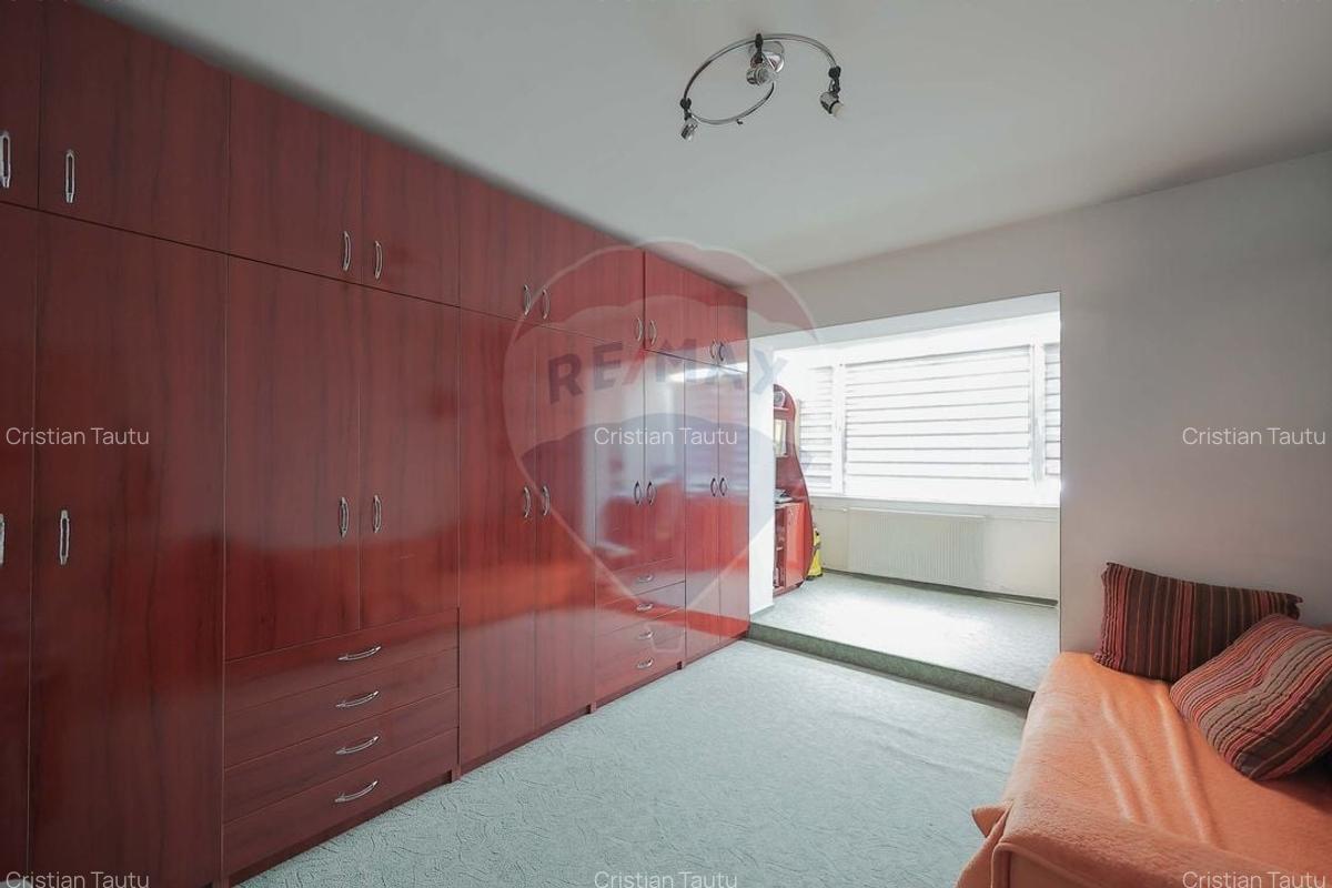 De vanzare apartament 4 camere B-dul Stefan cel Mare, Rogerius - 10