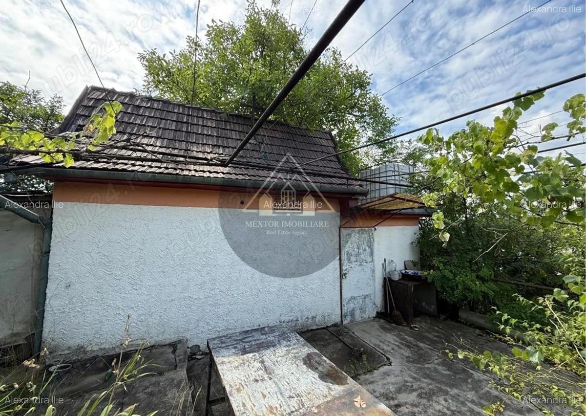 Teren Wewern, Medias - 3 Teren Wewern, Medias - 3