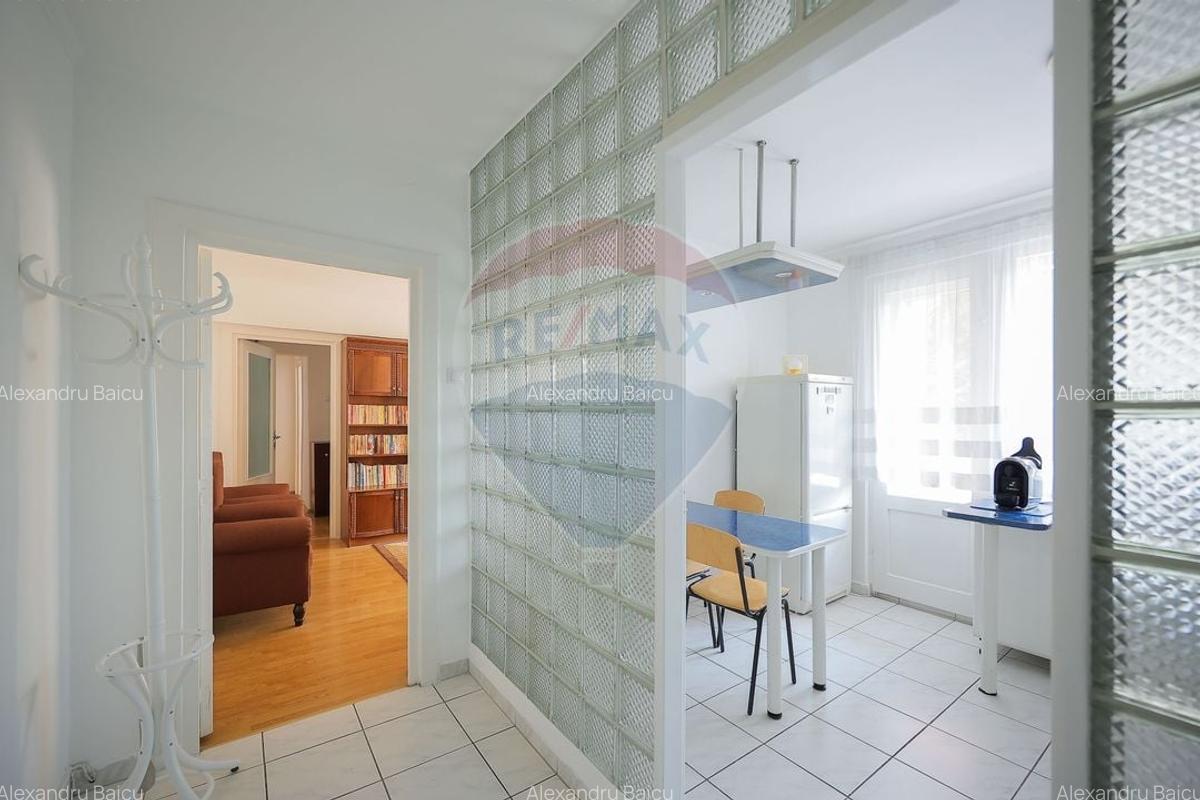 Apartament cu 3 camere, De Vanzare, tip U, etaj 1, Rogerius - 5