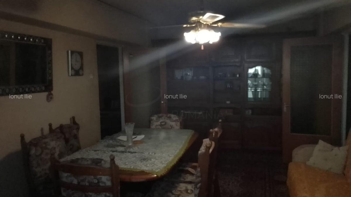 REA1025893 APARTAMENT 3 CAMERE I DE VANARE I TEIUL DOAMNEI - 2