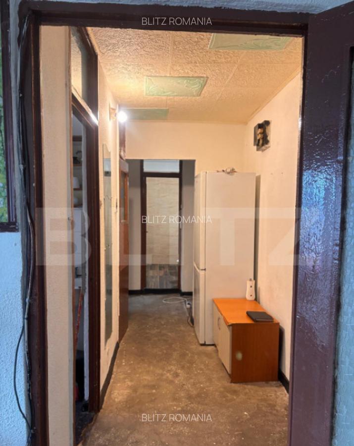 Apartament 2 camere, decomandat Micro 2 | Sta?ie autobu - 9