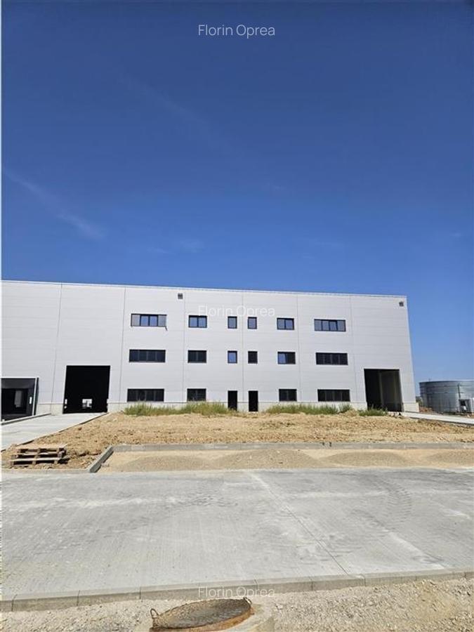 Spatiu Industrial - 5300 mp - Productie - Depozitare - Logistica - Distributie - 18