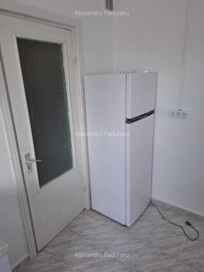 Garsonieră decomandată în Gară - 5
