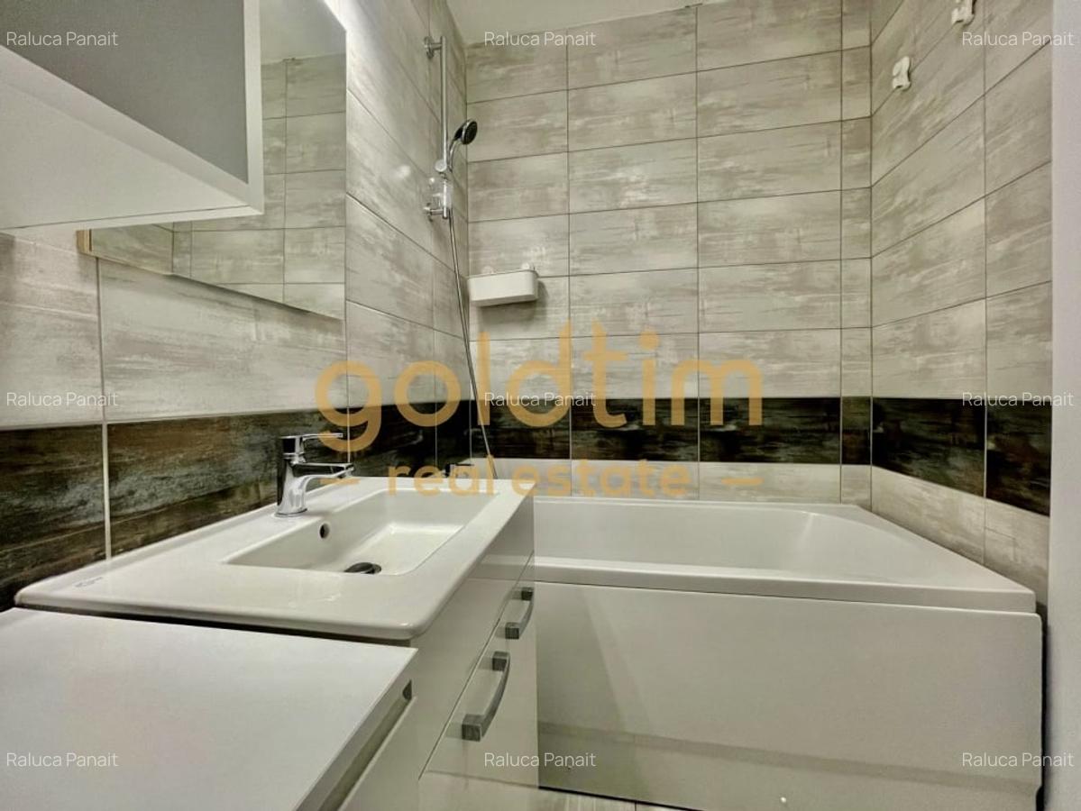 SUPERB/ TERASA 17 mp/ ULTIMUL ETAj/PARCARE - 21