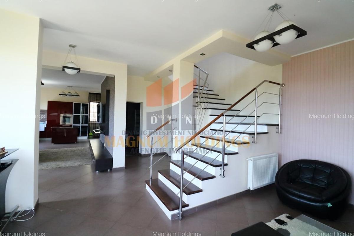 Casa Hintesti, 3 km de oras, 300 mp construiti, piscina, terasa - 5
