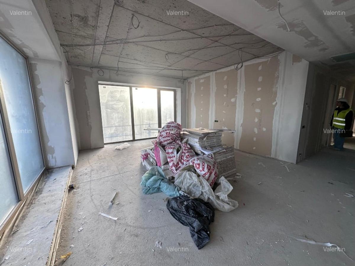 Apartament 4 camere + 2 locuri parcare One High District - FARA TVA inclus - 4
