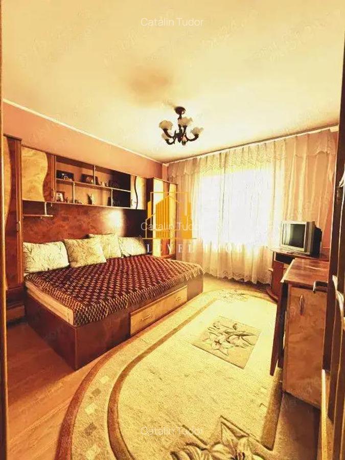 Apartament 2 camere Calea Bucure?ti - 2