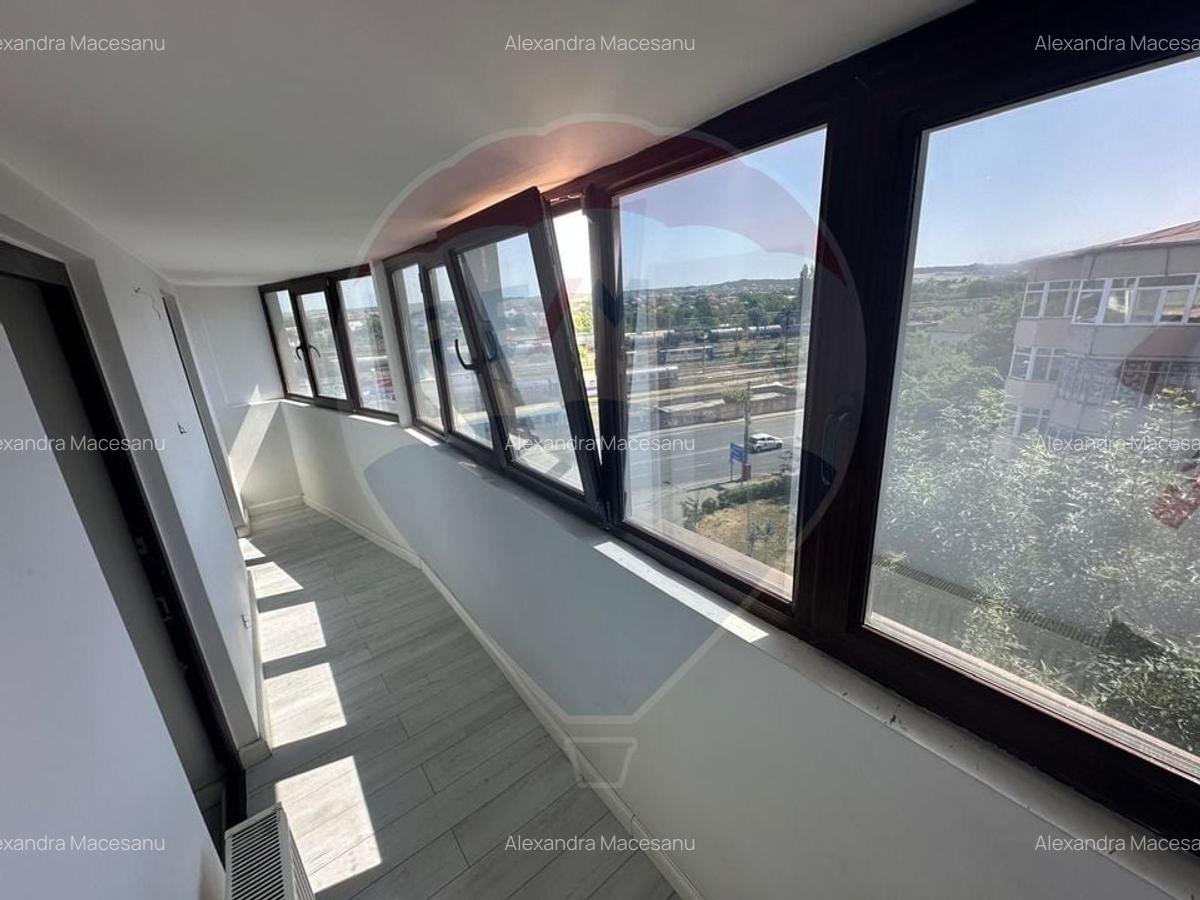 Apartament cu 4 camere de vanzare in zona Rovine - 10