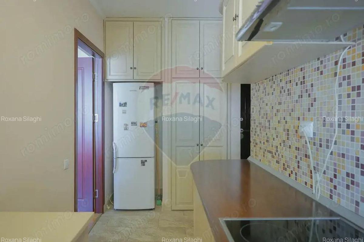 De vanzare Apartament cu 2 camere, etaj 2, str. Grigore Ureche - 7
