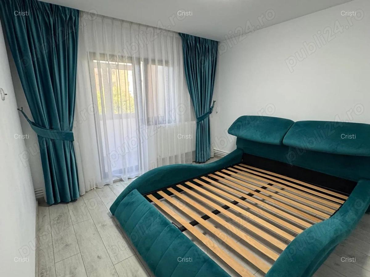 Apartament de vanzare - 1