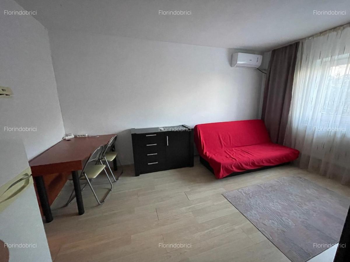 Inchiriez Garsoniera. - 4