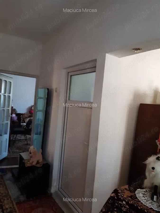 Vand casa sau inchiriez - 2