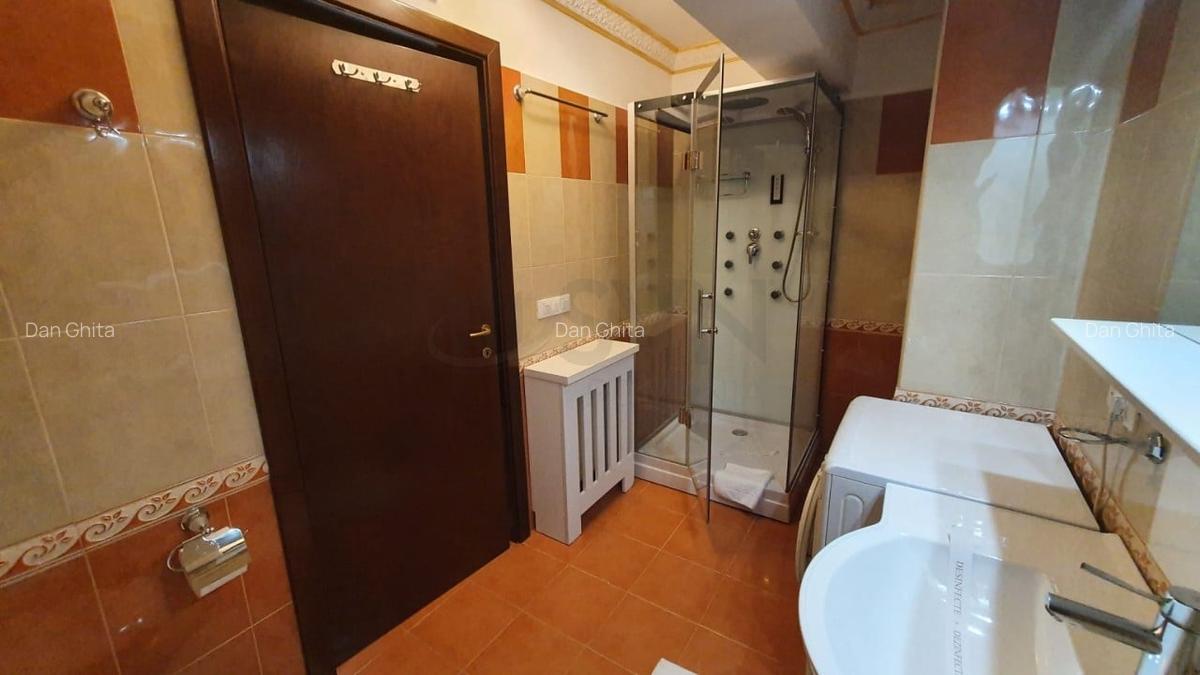 Apartament cu 4 camere decomandat în Băneasa - 13