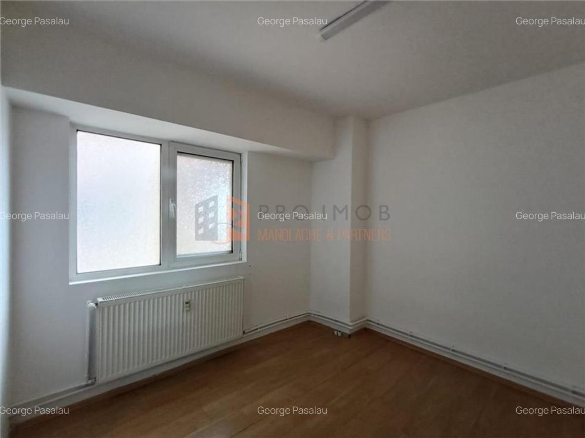Apartament 3 camere cf1 decomandat zona Centru - 3