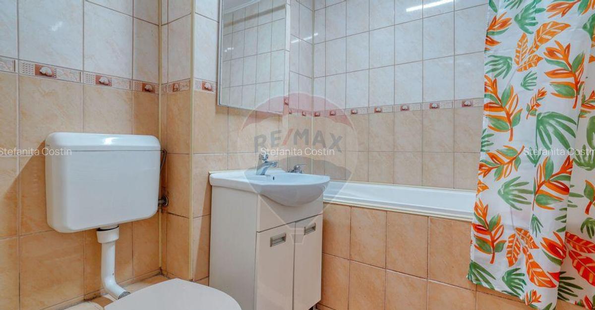 Apartament cu 3 camere de vanzare in zona Central - 6